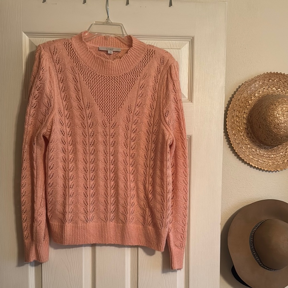 Women's Pink Sweater